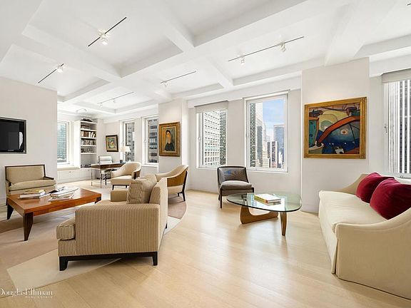 3rd image of 465 Park Ave APT 31A