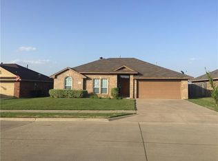 500 Wheat Valley Blvd, Venus, TX 76084