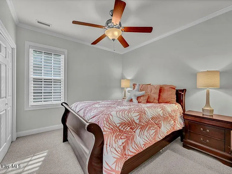 2555 Saint James Dr #104 — Photo 17
