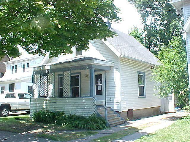 1st image of 1332 W Hillsdale St