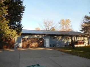 1211 Rose St, Lisbon, ND 58054