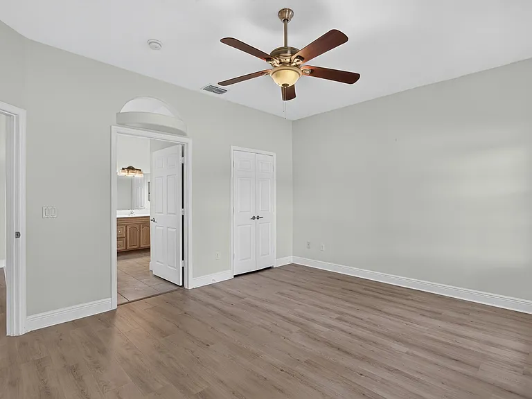 166 Sedona Cir — Photo 18
