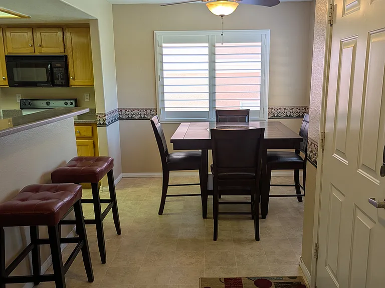 338 Colleen Ct #A — Photo 7