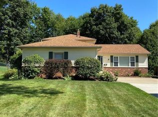1849 Laurel Dr, Twinsburg, OH 44087