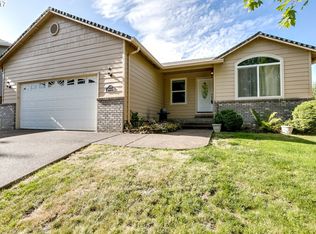 3491 Osprey Dr, Springfield, OR 97477
