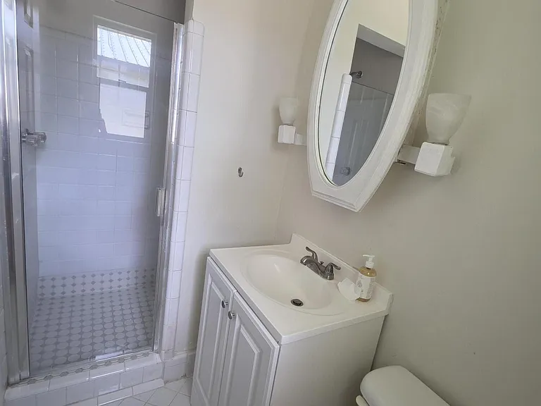 627 Grove Park Blvd — Photo 10