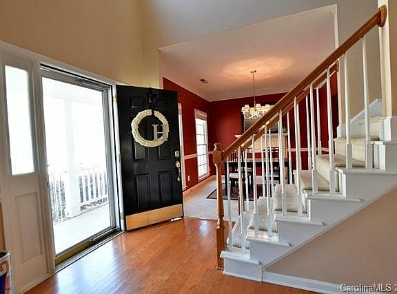 3rd image of 419 Tysons Forest Dr