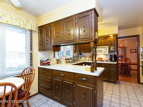 5th image of 13438 W Catawba Ln
