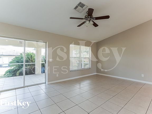 2nd image of 18201 Fern Rd
