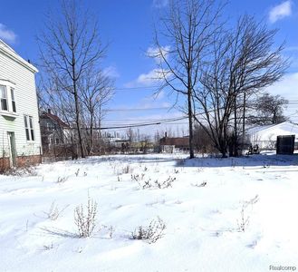2140 Fairview St, Detroit, MI, 48214