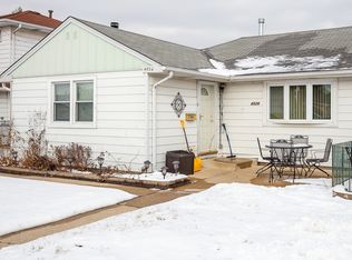 4526 W 88th Pl, Hometown, IL