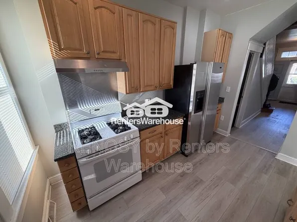 400 Lyndhurst St, Baltimore, MD 21229