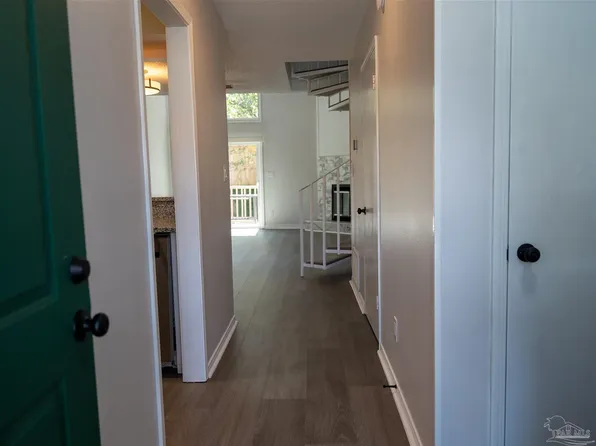 927 Brookside Pl, Pensacola, FL 32503