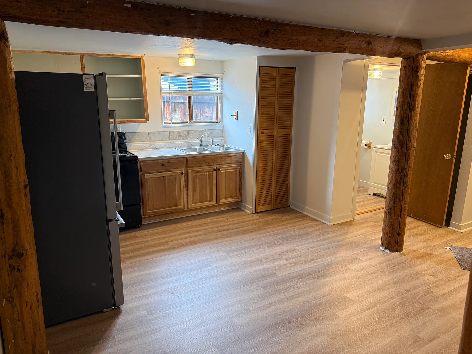 1 bed, $1,200 — Photo 2