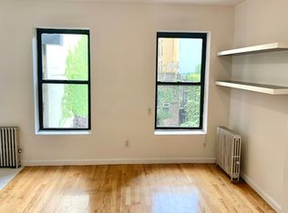 360 9th Ave APT 3, New York, NY 10001
