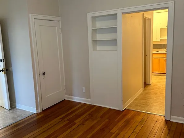 Columbia Uptown, LLC, 1714 Columbia St Unit 305-2, Vancouver, WA 98660