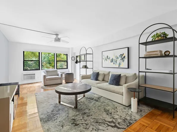 205 East 77th Street image 2 of 9