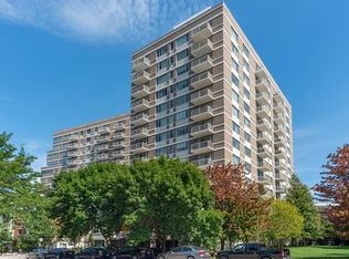 1515 S Prairie Ave Unit 406, Chicago, IL 60605