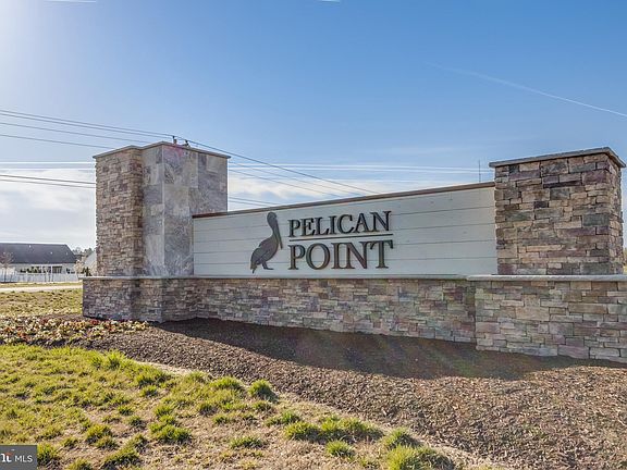 3rd image of 22450 Pelican Point Blvd E