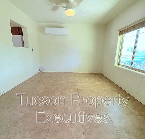 2925 N Estrella Ave #1 — Photo 14