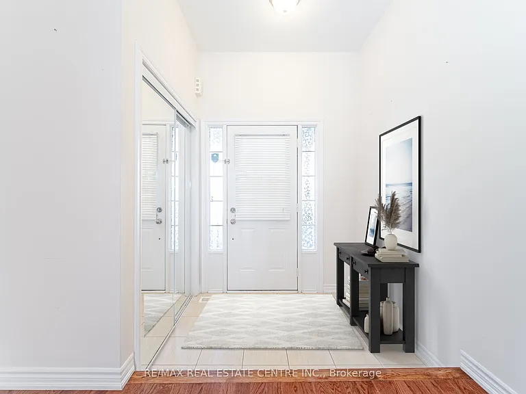 11 Yately St — Photo 4