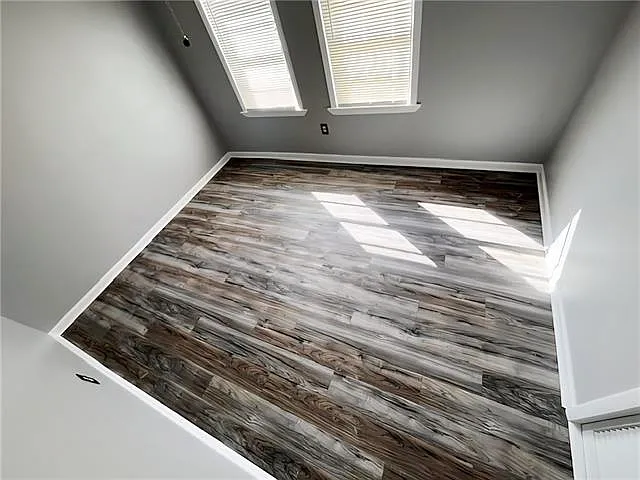 1728 Irma St — Photo 4