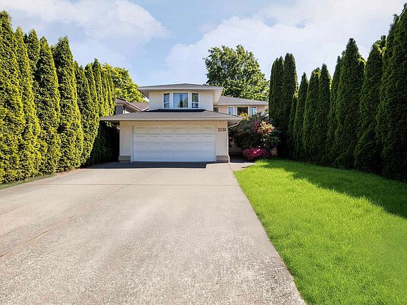 2nd image of 3830 McKay Dr