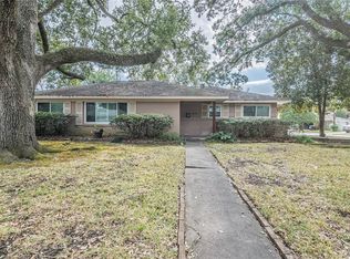 4633 Redstart St, Houston, TX 77035