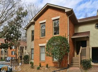 606 Garden Ct, Sandy Springs, GA 30328