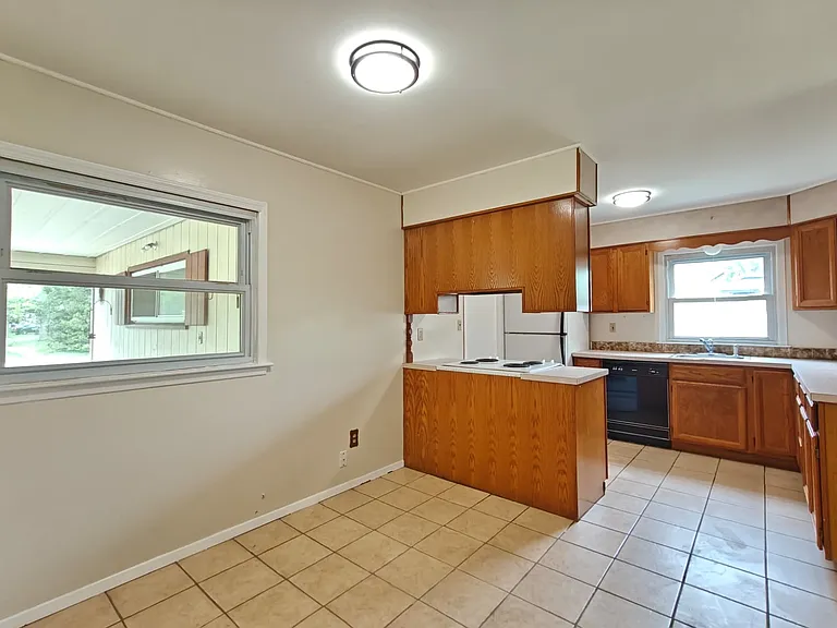 65 Sandstone Ln — Photo 5