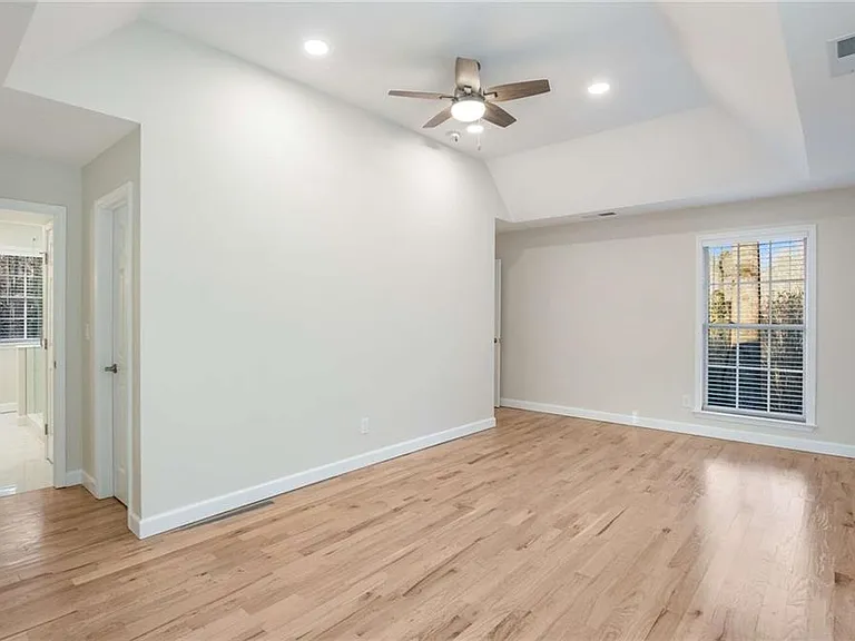 3412 Belleford Ct NE — Photo 32