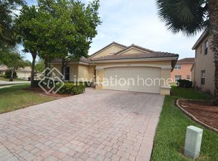 3746 Torres Cir, West Palm Beach, FL 33409