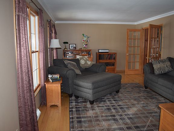 3rd image of 12258 W Thomas Ct