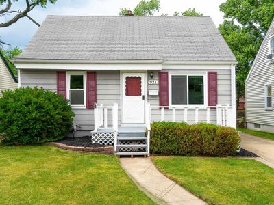 921 Bauman Ave, Royal Oak, MI, 48073