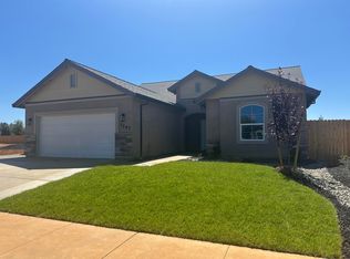 3247 Lower Ln, Redding, CA