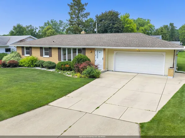 1172 Alice Dr, Green Bay, WI 54304