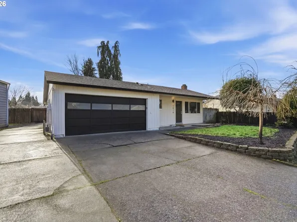 3870 SE Walnut St, Hillsboro, OR 97123