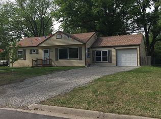 5500 SW 13th St, Topeka, KS 66604