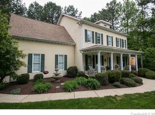 152 Lake Spring Loop, Mooresville, NC 28117