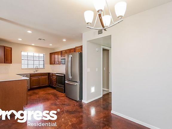 5th image of 18252 N 37th Ave