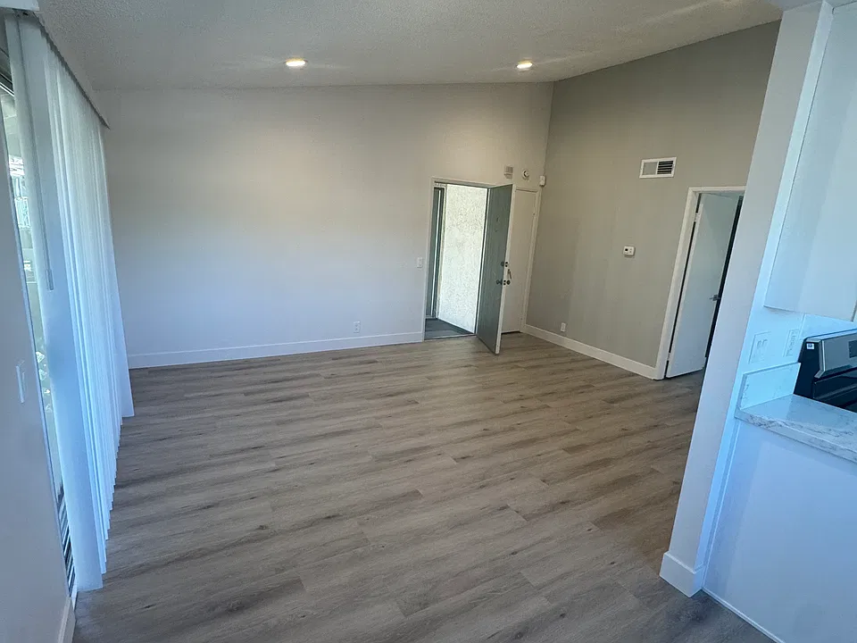 23230 Orange Ave #8