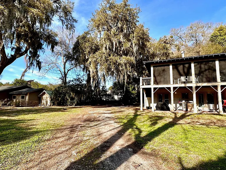 1278 Quattlefield Ln — Photo 3