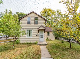 802 3rd St S, Moorhead, MN 56560