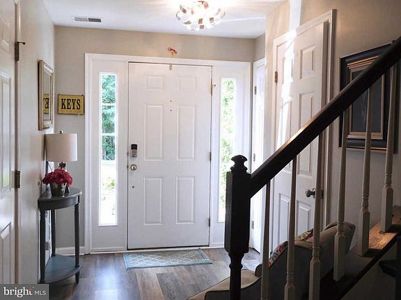 4th image of 129 Valley Forge Way