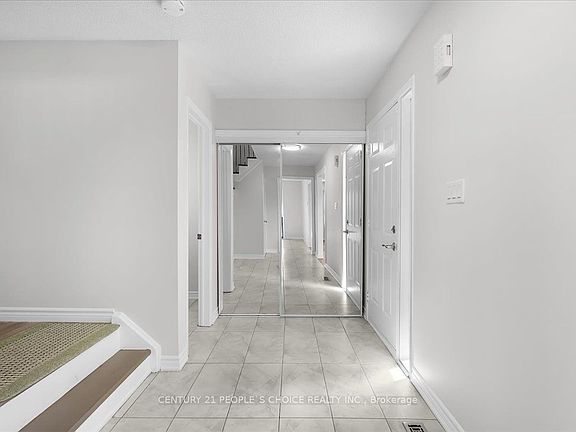 3rd image of 28 Beisel Ct