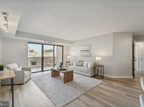 1301 N Courthouse Rd APT 1108, Arlington, VA 22201