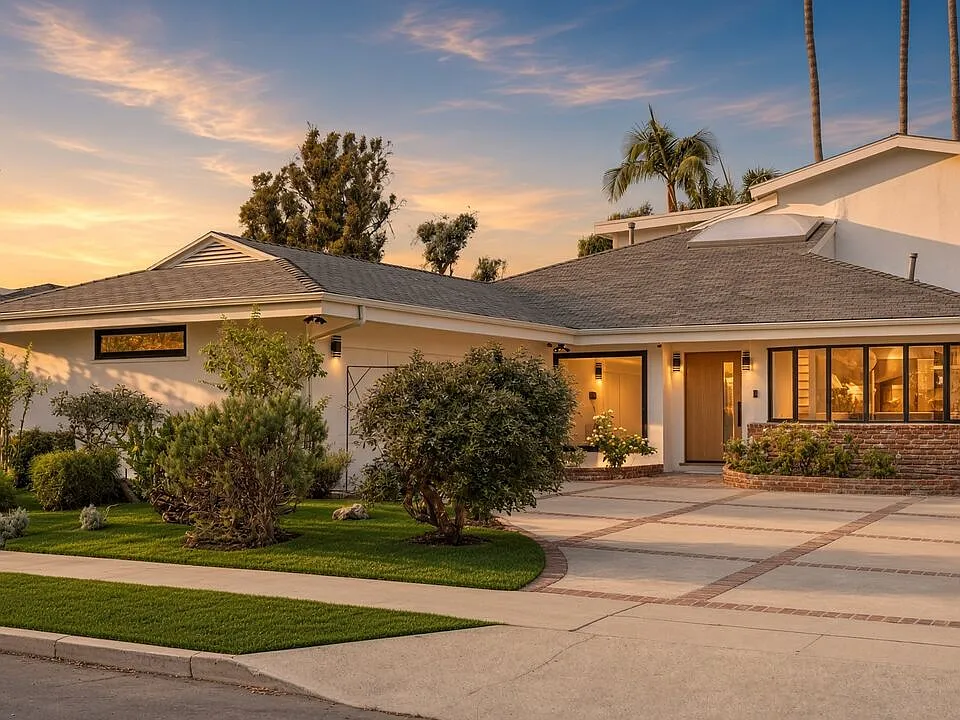 2407 Guthrie Dr