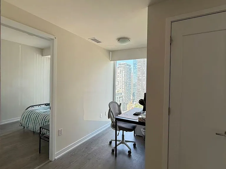 99 John St #2101 — Photo 10