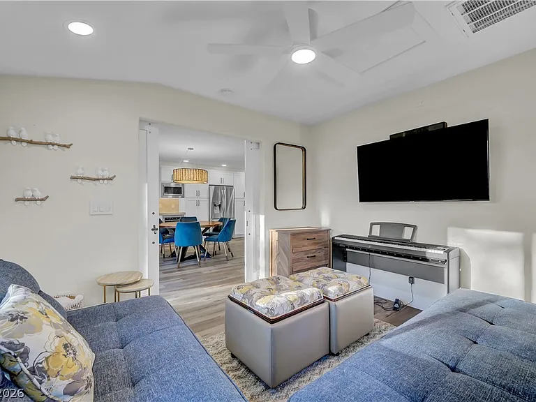 1413 Premier Ct — Photo 34
