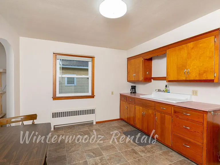 1432 Porlier St #1 — Photo 3